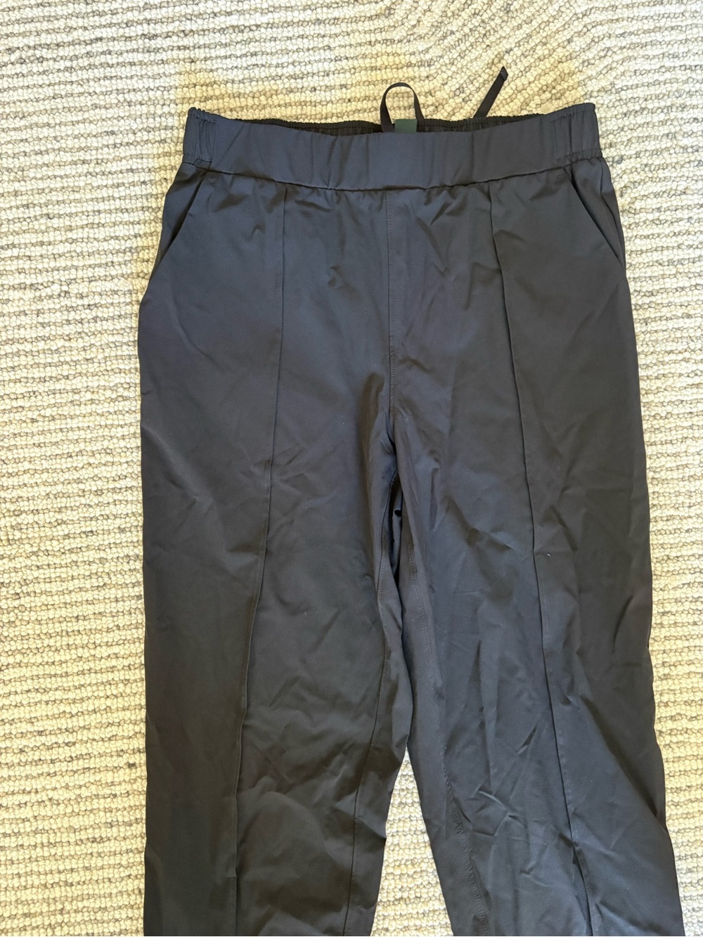 Roots Lightweight Pant with Pleats